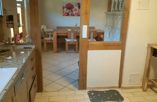 Heimbach House | Great, cottage very well equipped. Approximately 8 minutes walk to the lake.