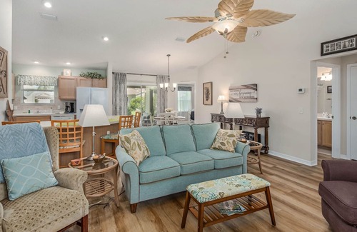 Woodbury House | Great Cul De Sac Home close to V.A.