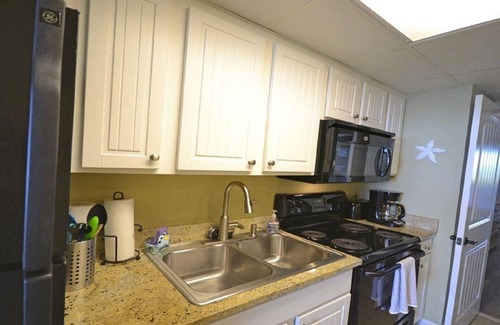 Litchfield by the Sea Condo | Great Fall Getaway!