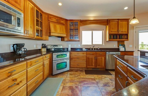 Cedar City House | Great family home, Nat'l Parks, Shakespeare Festival, Ski Brian Head
