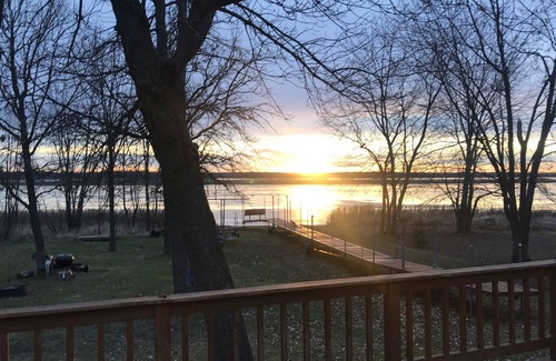 Siren Cabin | Great fishing and boating at a 3 bedroom cabin on Clam Lake in Siren Wi.