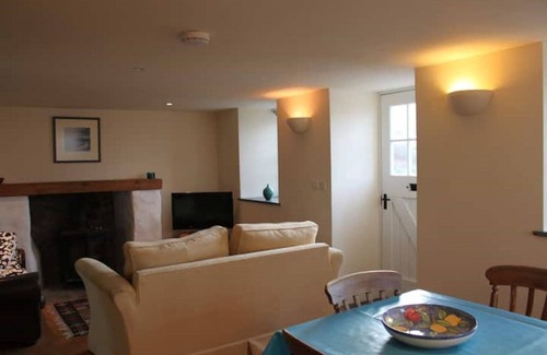 St Brides House | Great for beaches, walks and pets, with big garden