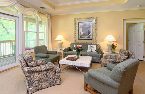Chapel Hill House | Great For Corporate/Executive/Family Retreats; 8 Mins To UNC, Dining/Shops