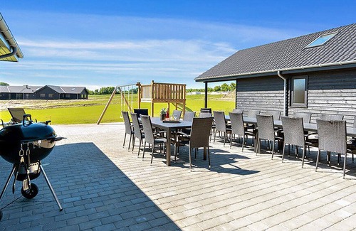 Sydals House | Great group holiday home with a large kitchen, WiFi and oven as well as WiFi