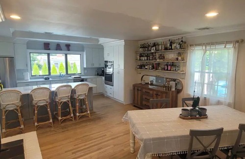 Westhampton House | Great house for families 4 bedroom, 2 full bathrooms