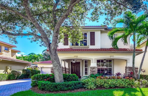 Palm Beach Gardens House | Great house in an upscale gated community.