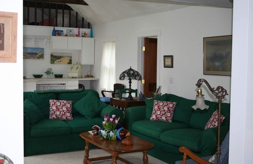 North Truro House | GREAT LOCATION/3 bedroom/bayview/Pond village area