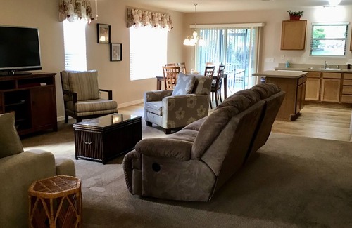 Fernandina House | GREAT LOCATION! Beautiful 3 Bdrm 2 Bath w/ GAS GOLF CART