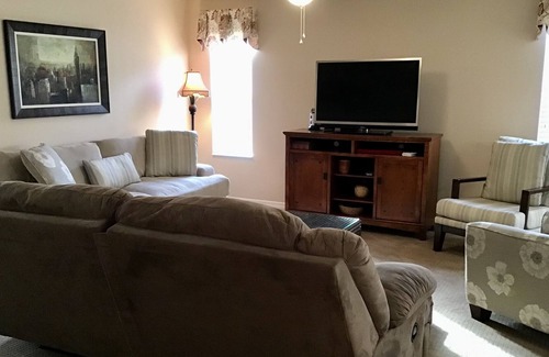 Fernandina House | GREAT LOCATION! Beautiful 3 Bdrm 2 Bath w/ GAS GOLF CART