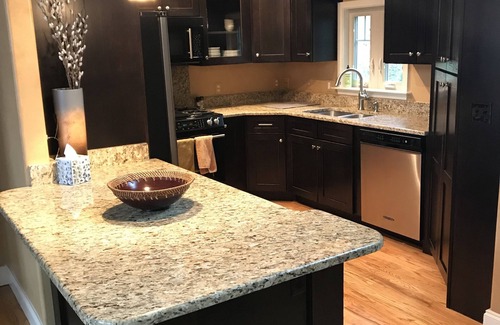 Fletcher House | Great location, beautiful mountain and sunset views, hot tub and shuffleboard.