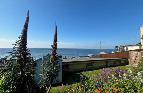 Ventnor Apartment | Great location, close to Ventnor beach and town. Perfect for families.