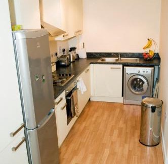 Forest Hill Apartment | Great location, direct links to London Bridge!