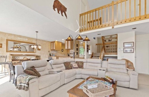 Bolton Landing House | Great location in Bolton Landing