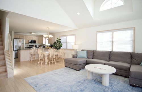 Sea Isle City House | Great Location/Newly remodeled bedrooms/Spacious