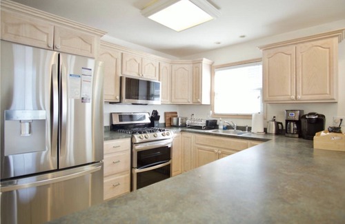 Sea Isle City House | Great Location/Newly remodeled bedrooms/Spacious