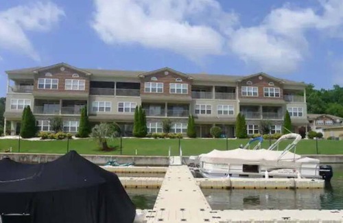 Alexander City Condo | Great Location on Lake Martin! Close to everything, has a pool and a boat dock!
