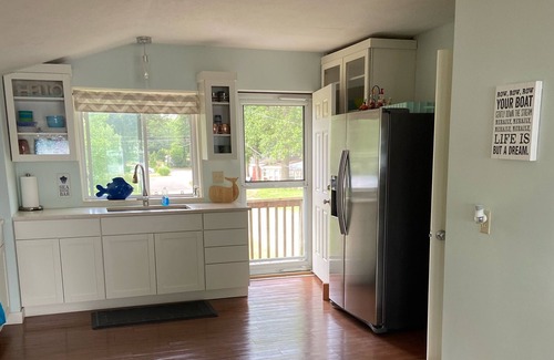 Shelbyville House | Great Location on beautiful Gun Lake!