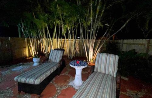 Fort Lauderdale House | Great location Pool home w Pool table 5br