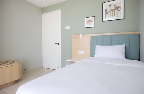 Central Seberang Perai Apartment | Great location ,surrounding with eatery center, walkable to food area.