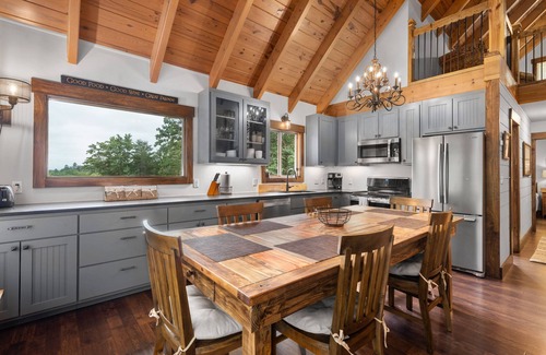 Lake Lure House | Great Location! Walk to Resort Amenities! Watch Golf from Deck! Pool Table!