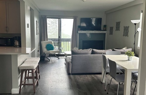 Weirs Beach Condo | Great Location with Lake View