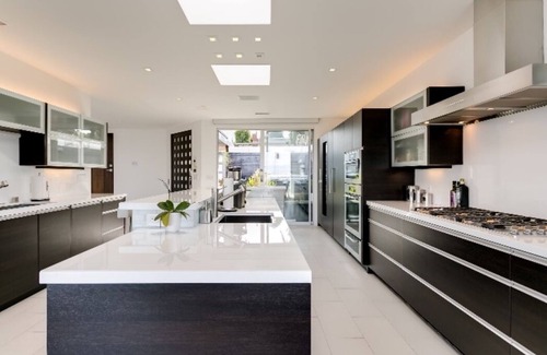 Playa Del Rey House | Great modern house with amazing views close to the beach