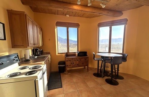 El Prado Apartment | Great mountain views in cozy casita in north Taos. Note: 30 day rental minimum