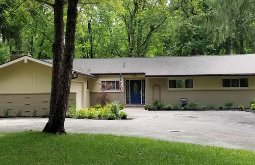 Indianapolis House | Great northside location, close to everything. 15 min to downtown