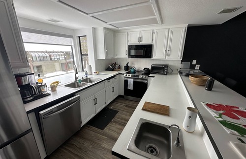 Mammoth Lakes Condo | Great place near town/Eagle Lodge/Golf/Lakes BasinnTOML-CPAN-16229