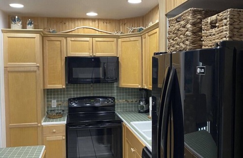 Kahuku Condo | Great Rates! 1-bedroom condo, pools, walking distance to beautiful beaches.