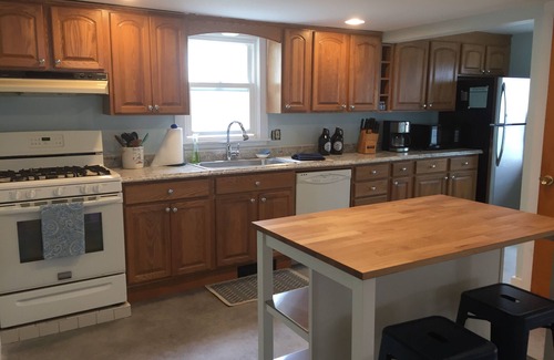 Branford House | Great Renovated 4 Bedroom Home with Water Views