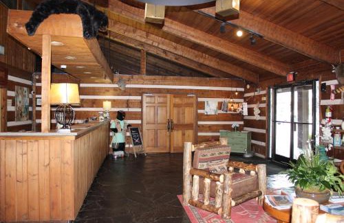 Cherokee Hotel | Great Smokies Inn - Cherokee