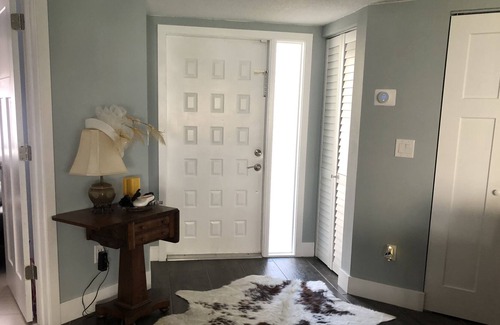 Plantation House | Great Super Bowl Location, only minutes to Pro Player Stadium. Private, quiet town home located in Plantation, FL.