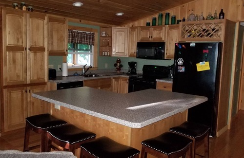 West Bridgton House | Great Vacation Home, Heart of Lakes/Ski Region in Bridgton Me