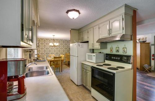 Great Valley House | Great Valley Home with On-Site Pond, 7 Mi to Skiing!