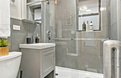 Lakeview Apartment | Great Value 2BR Apartment in Lakeview - Oakdale E2 E1 rep