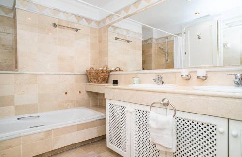 Elviria Apartment | Great View Apartment in Elviria