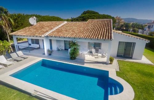 Elviria House | Great Villa Near Beach and Marbella