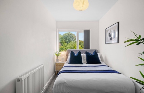 Failsworth House | Greaves House | by Truestays ® Serviced Accommodation