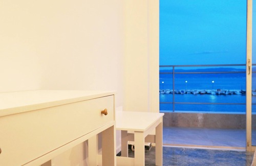 Amarinthos Villa | Greek Seafront Resort with capacity up to 80 persons 1 hour from Athens Airport
