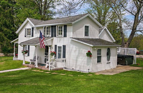 Hammondsport House | Green Acres in The Finger Lakes -located along The Keuka Lake Wine Trail