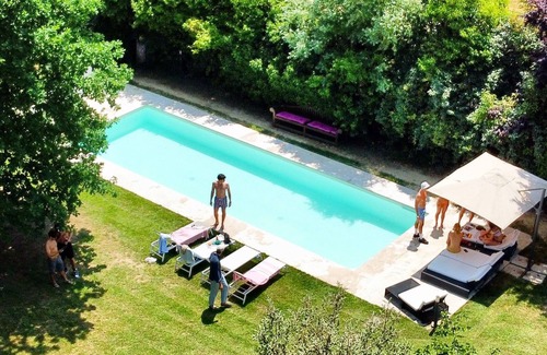 Florence Apartment | Green Escape Guesthouse With Pool in Villa