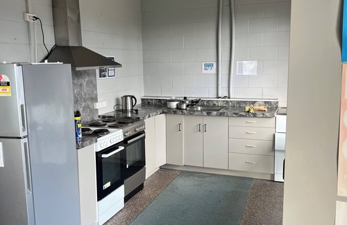 Temuka House | Green Hayes Estate Rentals - R5 Magnolia House in quiet peaceful country setting