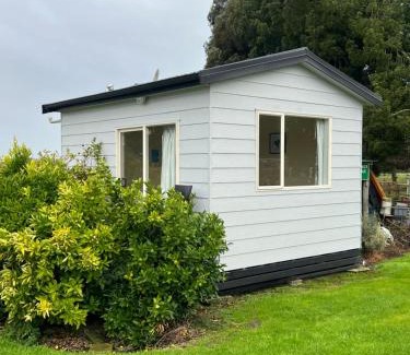 Temuka House | Green Hayes Estate Rentals - Green Hayes Cabin