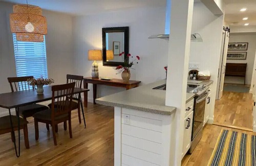 Old North End Apartment | Green House in the Heart of Burlington II