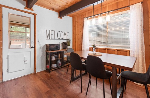 Sugarloaf Cabin | Green Leaf Lodge - Hot Tub, Fireplace, Pet Friendly, Fenced Yard