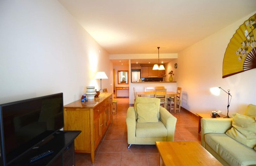 Pals Apartment | GREEN MAR F 202