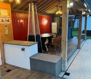 Crumlin Bed & Breakfast | Green Monkey Lodge