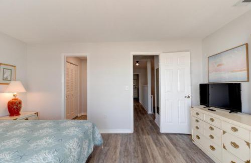 Southern Shores House | Green Palms Oceanfront 2 Bed Townhouse