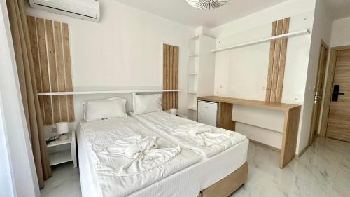 Primorsko Apartment | Green Paradise Complex